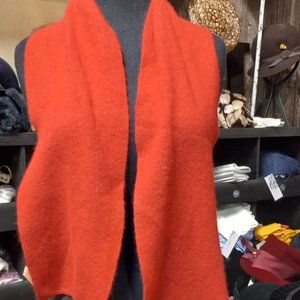Aris red scarf 50% lamb's wool